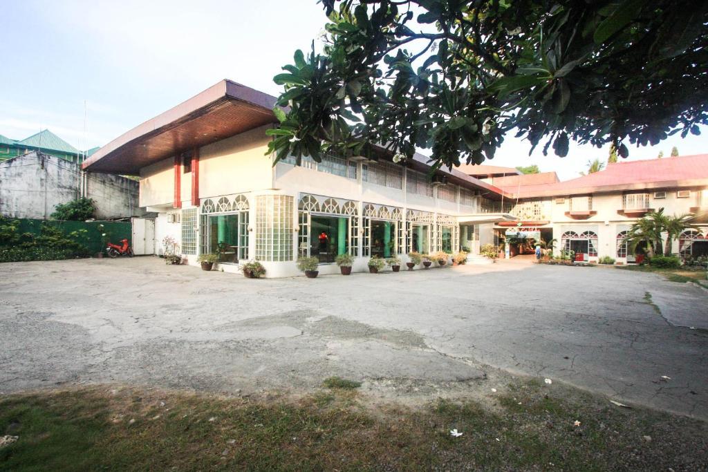 Bohol La Roca Hotel Totolan Exteriör bild