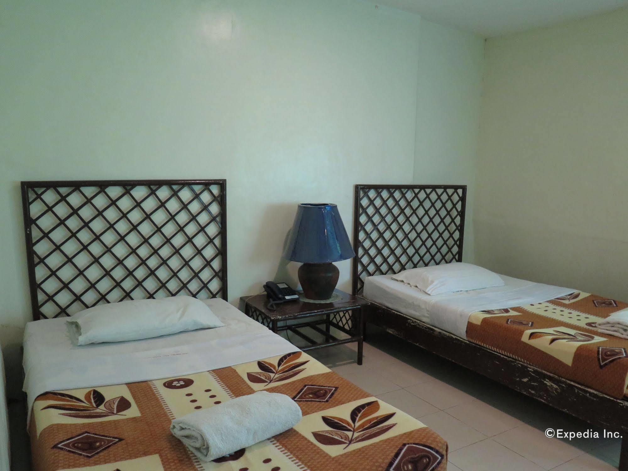 Bohol La Roca Hotel Totolan Exteriör bild